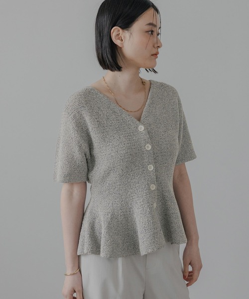 A part by(アパートバイ)の「【即完売シリーズ】ブークレペプラムカーディガン_5分袖(カーディガン/ボレロ・レディース・ブルー系その他4/アイボリー/キャメル・FREE)」の20枚目の写真