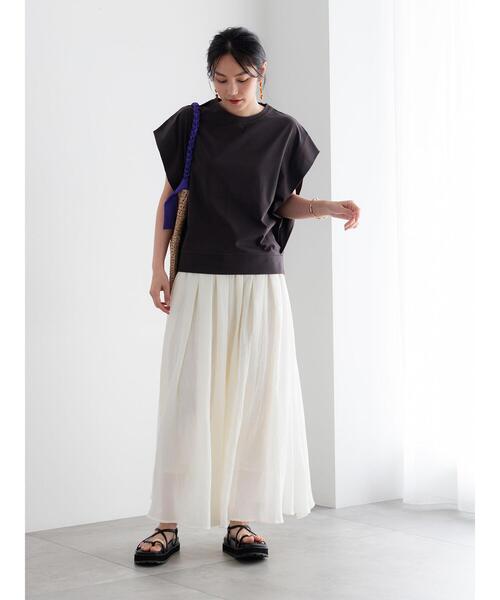 Te chichi（テチチ）の「【接触冷感/遮熱/吸水速乾】ショルダータックドルマンTシャツ（Tシャツ/カットソー・レディース・チャコールグレー/ブルー/オフホワイト/ブラック・F）」の11枚目の写真