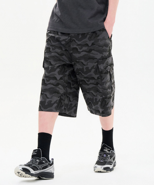 CHASECULT（チェイスカルト）の「男性カモフラージュバermudaパンツ-FBRK2543D09（その他パンツ・メンズ・ダークグレー・70/76/82/86）」の2枚目の写真