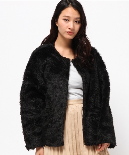 OUTLET(アウトレット)の「【IKUMI】FAKEFURJACKET(その他アウター・レディース・ブラック/ホワイト・FREE)」の6枚目の写真