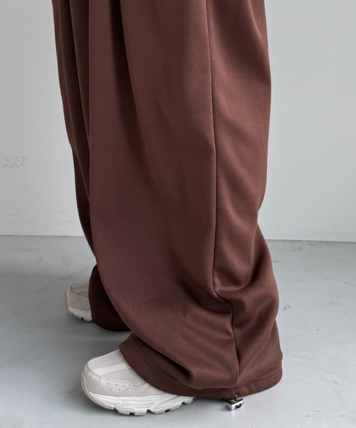wee9s(ウィークス)の「super loose sweat pants / スーパールーズスウェットパンツ(スウェットパンツ・レディース・グレー/ブラック/ブラウン・FREE)」の11枚目の写真
