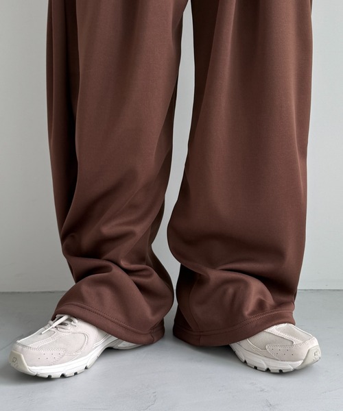 wee9s(ウィークス)の「super loose sweat pants / スーパールーズスウェットパンツ(スウェットパンツ・レディース・グレー/ブラック/ブラウン・FREE)」の8枚目の写真
