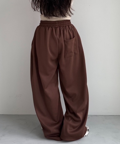wee9s(ウィークス)の「super loose sweat pants / スーパールーズスウェットパンツ(スウェットパンツ・レディース・グレー/ブラック/ブラウン・FREE)」の14枚目の写真