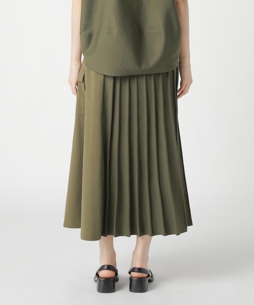 ZUCCa（ズッカ）の「MILITARY KNIT / ニットスカート（スカート・レディース・グレー/カーキ/ブラック・M size）」の6枚目の写真