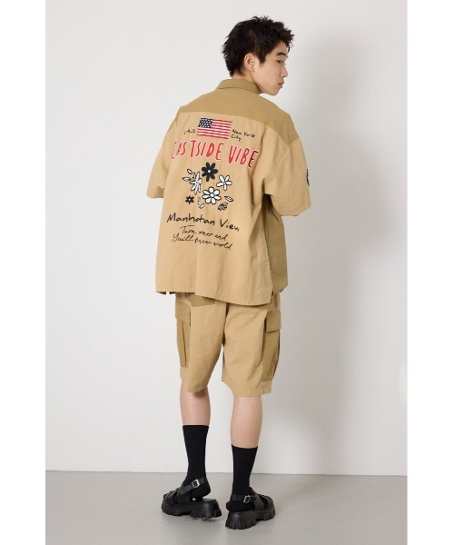 RODEO CROWNS WIDE BOWL(ロデオクラウンズワイドボウル)の「ミリタリーフラワーシャツ(シャツ/ブラウス・メンズ・ベージュ/カーキ/ダークネイビー・LARGE/MEDIUM)」の19枚目の写真