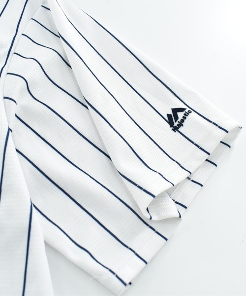NBA/NFL/NHL/MLB(エヌビーエーエヌエフエルエヌエイチエルエムエルビー)の「【USED】Majestic “MLB New York Yankees“ ゲームシャツ(シャツ/ブラウス・メンズ・ホワイト・LARGE)」の4枚目の写真