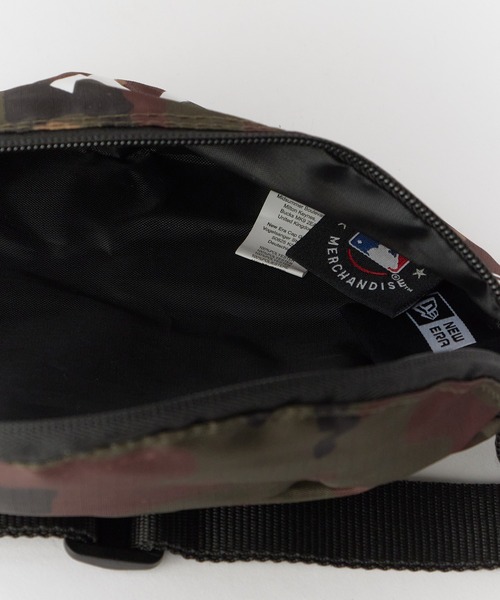NEW ERA(ニューエラ)の「NEW ERA MLB MCRO WAIST BAG / 60137339,60137352 夏服(ボディバッグ/ウエストポーチ・メンズ・ブラック・FREE)」の6枚目の写真