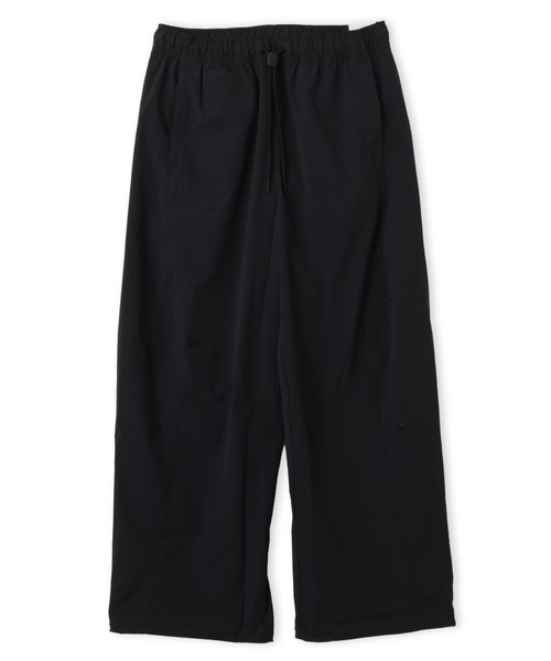 NIKE(ナイキ)の「NIKE AS M NK UV TECH HELIOS SUN PNT / ナイキ UV テック ヘリオス サン パンツ 【SP】(その他パンツ・メンズ・ライトオリーブ/ブラック・S/L/M/XL/XXL)」の1枚目の写真