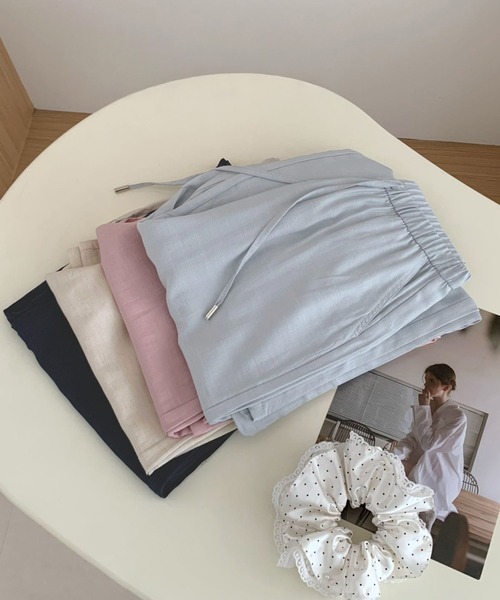 DAY CLOSET(デイ クローゼット)の「【大きいサイズ有/ゴム紐調節可】淡色ゆったりシルエット。リネンイージーワイドパンツ レディース(スウェットパンツ・レディース・ライトブルー/アイボリー/ピンク/ダークネイビー・L/M/XL)」の10枚目の写真