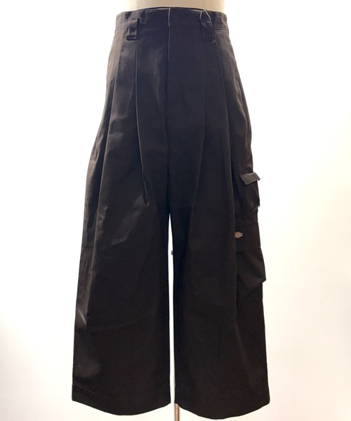 SHINYAKOZUKA(シンヤコヅカ)の「lost and found pockets baggy with Dickies/チノパンツ/ディッキーズ/SHINYAKOZUKA(チノパンツ・メンズ・ブラウン/カーキ/ブラック・LARGE/MEDIUM/SMALL)」の2枚目の写真