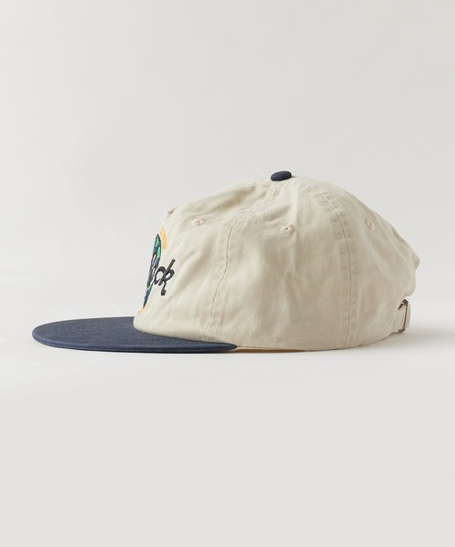 Chick（チック）の「2-Tone Front Embroidery Baseball Cap / ツートン フロント刺繍 ベースボールキャップ フラットバイザー 配色 バイカラー レディース メンズ 2026年 夏 夏服（キャップ・レディース・ブルー/ネイビー・FREE）」の4枚目の写真