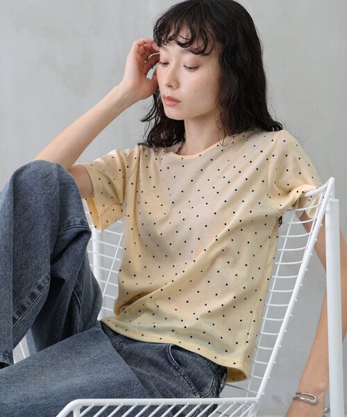 COLONY 2139(コロニートゥーワンスリーナイン)の「ドット柄Tシャツ(Tシャツ/カットソー・レディース・ホワイト/グレー/イエロー・FREE)」の1枚目の写真