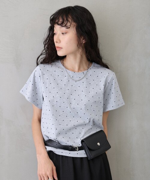 COLONY 2139(コロニートゥーワンスリーナイン)の「ドット柄Tシャツ(Tシャツ/カットソー・レディース・ホワイト/グレー/イエロー・FREE)」の17枚目の写真