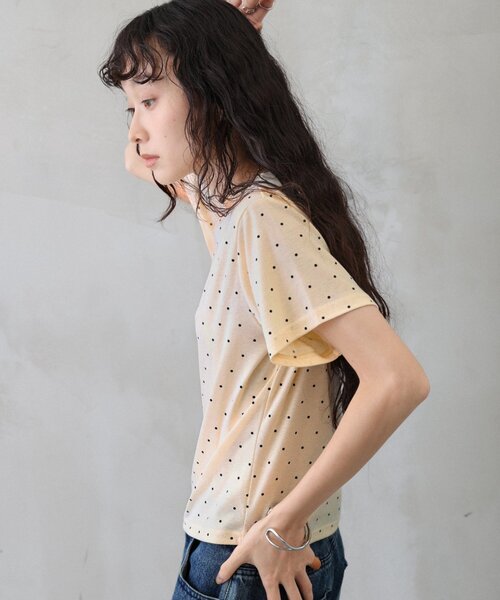COLONY 2139(コロニートゥーワンスリーナイン)の「ドット柄Tシャツ(Tシャツ/カットソー・レディース・ホワイト/グレー/イエロー・FREE)」の7枚目の写真