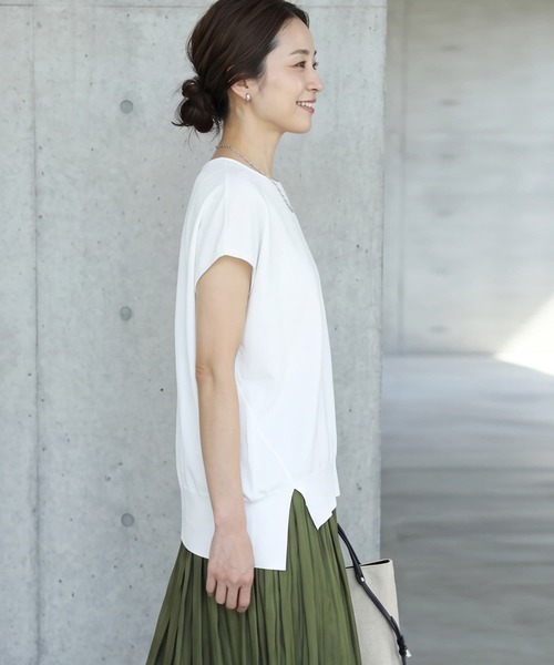 STYLE DELI（スタイルデリ）の「【selection】ハリ感スムースフレンチプルオーバー（Tシャツ/カットソー・レディース・ホワイト/レッド/グリーン・FREE）」の5枚目の写真