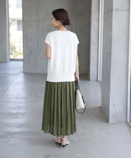 STYLE DELI（スタイルデリ）の「【selection】ハリ感スムースフレンチプルオーバー（Tシャツ/カットソー・レディース・ホワイト/レッド/グリーン・FREE）」の7枚目の写真