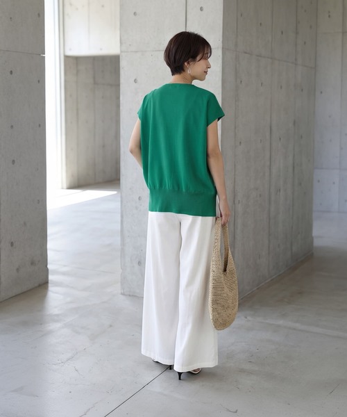 STYLE DELI（スタイルデリ）の「【selection】ハリ感スムースフレンチプルオーバー（Tシャツ/カットソー・レディース・ホワイト/レッド/グリーン・FREE）」の10枚目の写真