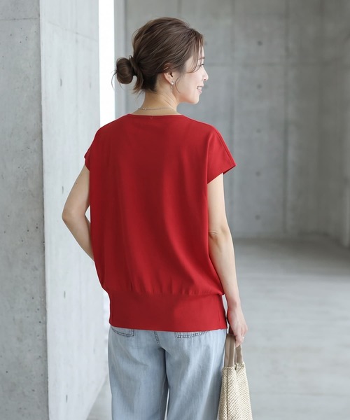 STYLE DELI（スタイルデリ）の「【selection】ハリ感スムースフレンチプルオーバー（Tシャツ/カットソー・レディース・ホワイト/レッド/グリーン・FREE）」の13枚目の写真