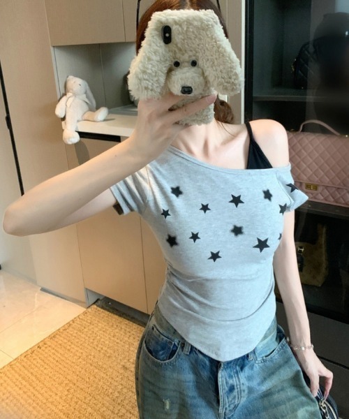 Ritzy(リッツィー)の「キャミ×ワンショルダー星柄Tシャツ(Tシャツ/カットソー・レディース・ホワイト/イエロー/ブラック/グレー・FREE)」の3枚目の写真