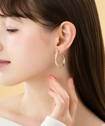 【LA MUE】マット ツイスト メタル フープ ピアス