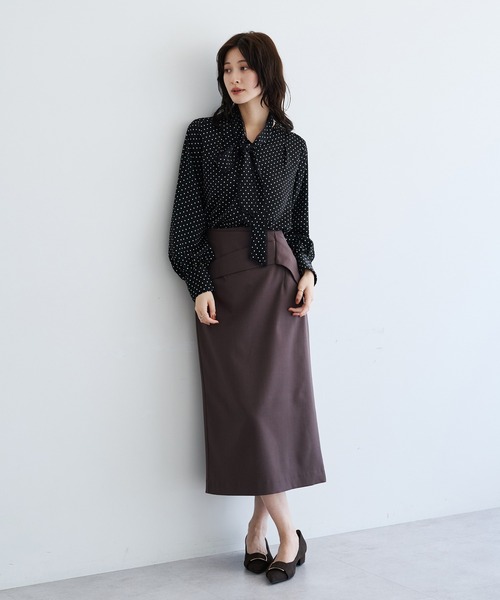 YECCA VECCA(イェッカヴェッカ)の「ドット柄レースボウタイ付きVネックブラウス(シャツ/ブラウス・レディース・ブラック/ブラウン・FREE)」の18枚目の写真