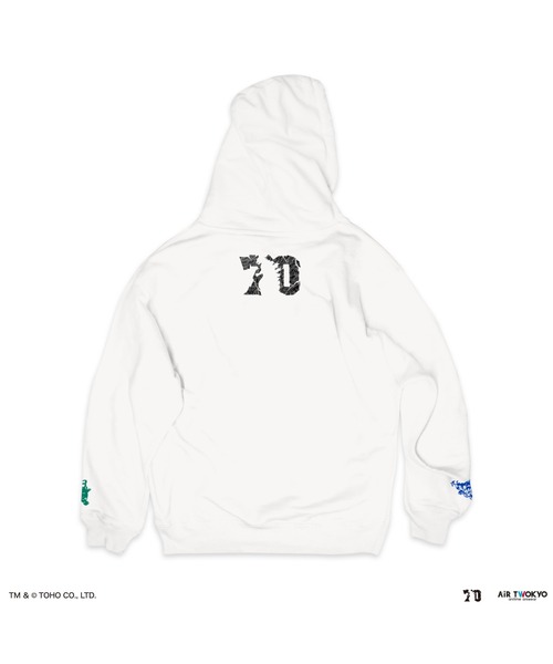 AIR TWOKYO(エアトゥーキョー)の「ゴジラ 70 周年記念 昭和シリーズシーンイラストパーカー 2(ジェットジャガー & ゴジラ)(パーカー・メンズ・オフホワイト・SMALL/MEDIUM/LARGE/X-LARGE/XX-LARGE)」の4枚目の写真