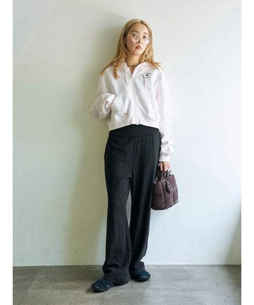 emmi(エミ)の「【W&T】ワイドイージーパンツ(その他パンツ・レディース・グレー/ブラック・0/1)」の2枚目の写真