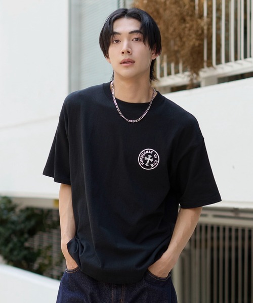 WEGO(ウィゴー)の「WEGO/【26年春夏新作】アクセ付きバーチカルロゴグラフィックT(Tシャツ/カットソー・メンズ・ブラック/ホワイト・LARGE/MEDIUM)」の15枚目の写真