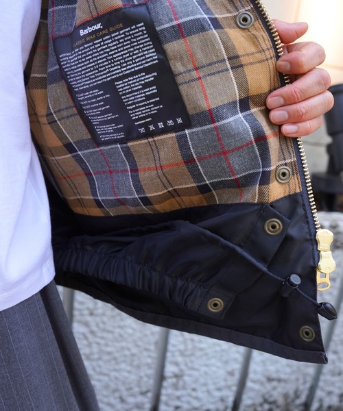 Barbour(バブアー)の「BARBOUR (バブアー) Barbour Patchwork Transport Wax Jacket/LWX1561(ブルゾン・レディース・グリーン系その他・8/10)」の3枚目の写真