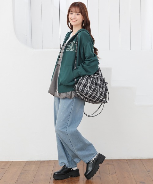 Honeys(ハニーズ)の「ロゴビッグジップパーカー(パーカー・レディース・ピンク/グリーン/ネイビー/杢グレー・M/L)」の14枚目の写真