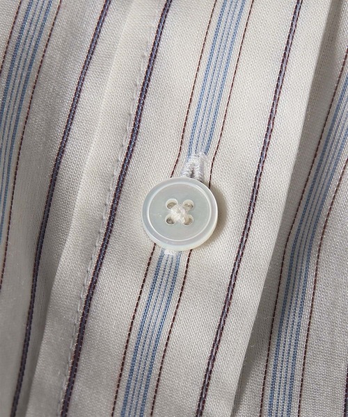 Paul Smith(ポールスミス)の「ウィメンズ ストライプ フリルネック 長袖シャツ / 265204 407B(シャツ/ブラウス・レディース・オフホワイト・40)」の4枚目の写真