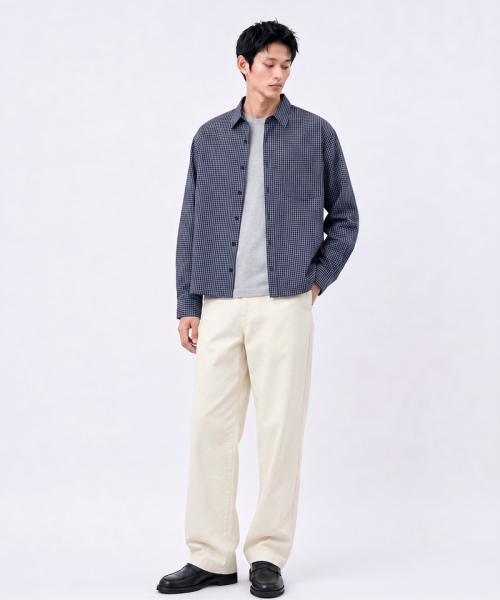 UNDEROFF(アンダーオフ)の「マイクロチェッククロップシャツネイビー(シャツ/ブラウス・メンズ・ネイビー・MEDIUM/LARGE/X-LARGE)」の3枚目の写真