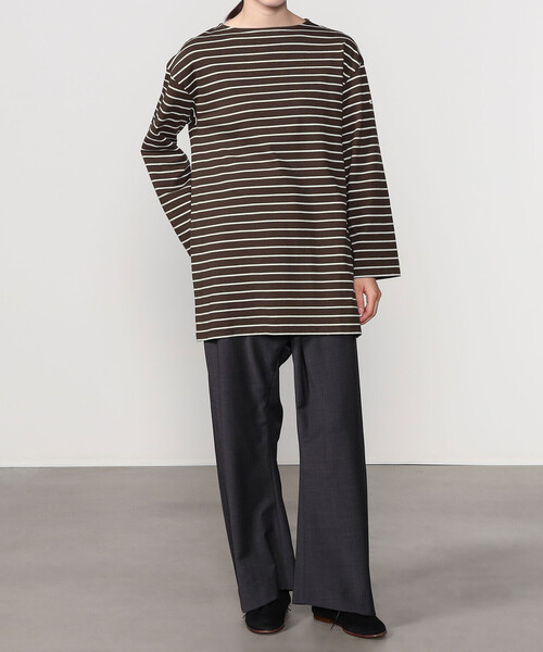 ORCIVAL(オーシバル)の「ORCIVAL | コットン天竺 ボートネック長袖カットソー WOMEN(Tシャツ/カットソー・レディース・ブラウン系その他/ブラック系その他・1)」の13枚目の写真