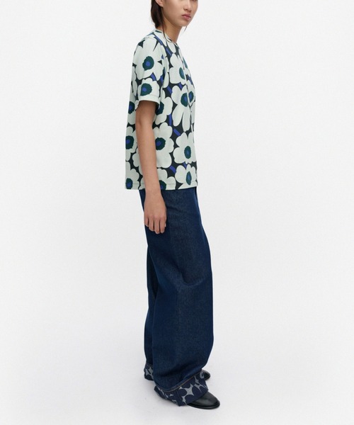 marimekko(マリメッコ)の「【ASIA EXCLUSIVE】Ae Tunnit Unikko /T-shirt(Tシャツ/カットソー・レディース・グリーン系その他・SMALL/LARGE/MEDIUM/XX-SMALL/X-SMALL)」の2枚目の写真