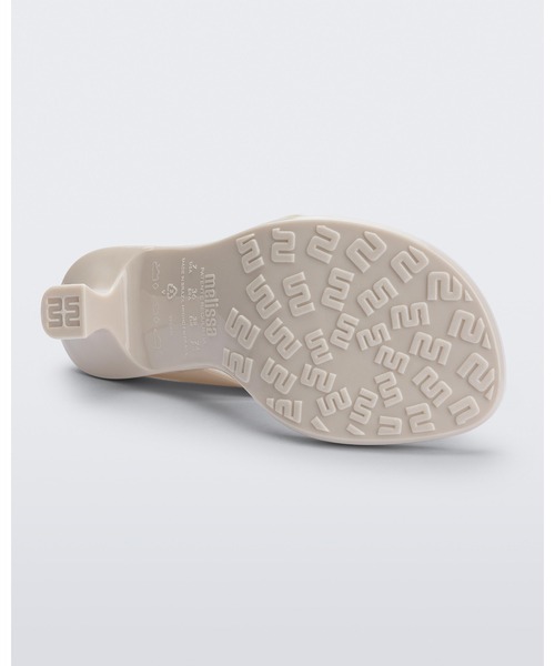 melissa(メリッサ)の「MELISSA THONG KITTEN HEEL PETALS(サンダル・レディース・ナチュラル/ブラック/ライラック・37/38/35-36/39)」の21枚目の写真