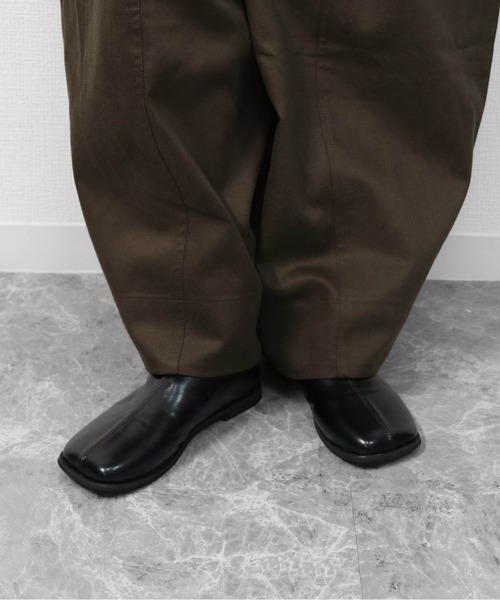 THE CELL.(ザセルドット)の「スクエアショートブーツ SQUARE ANKLE BOOTS(ブーツ・レディース・ブラック/ブラウン・39/37/35)」の4枚目の写真