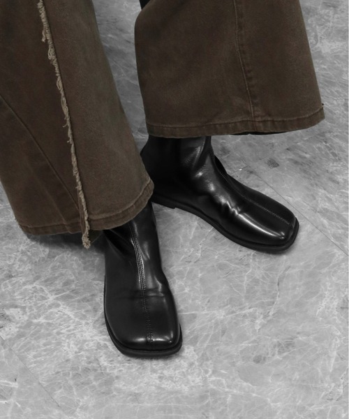 THE CELL.(ザセルドット)の「スクエアショートブーツ SQUARE ANKLE BOOTS(ブーツ・レディース・ブラック/ブラウン・39/37/35)」の8枚目の写真