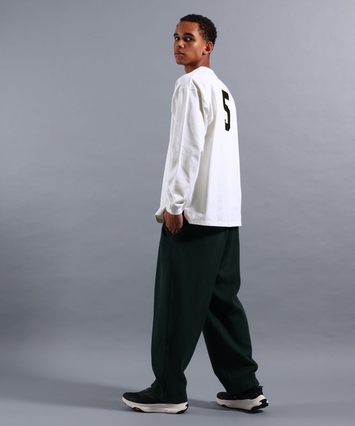 NUMERALS（ヌメラルズ）の「[NUMERALS]NO WORRIES NUMERALS LOGO HIGH-DENSITY T（Tシャツ/カットソー・メンズ・ホワイト/ブラック/パープル・LARGE/MEDIUM）」の5枚目の写真