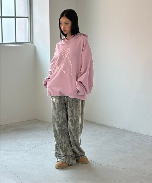 ITZAVIBE(イッザバイブ)の「CAT GIRL HOODIE - PINK(パーカー・レディース・その他・FREE)」の9枚目の写真