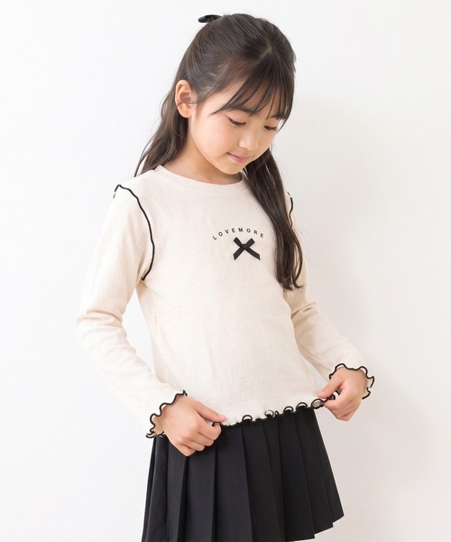 aimoha(アイモハ)の「【aimoha KIDS】リボンモチーフ メローフリル長袖Tシャツ(Tシャツ/カットソー・キッズ・ブラック/ライトベージュ・110/100/120/130)」の2枚目の写真