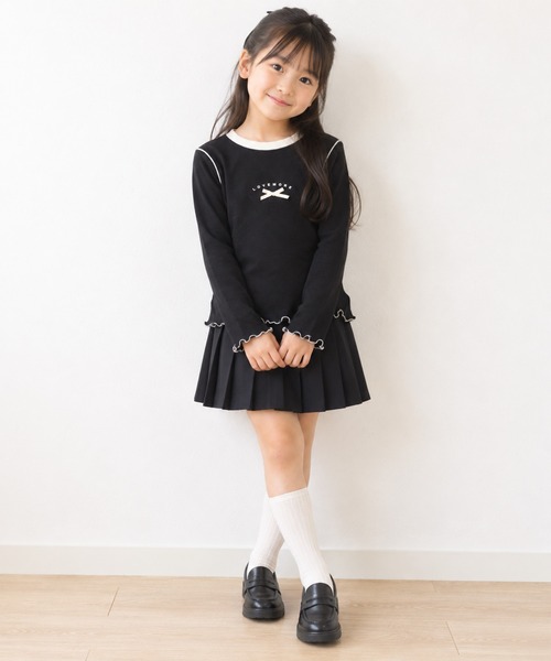 aimoha(アイモハ)の「【aimoha KIDS】リボンモチーフ メローフリル長袖Tシャツ(Tシャツ/カットソー・キッズ・ブラック/ライトベージュ・110/100/120/130)」の5枚目の写真