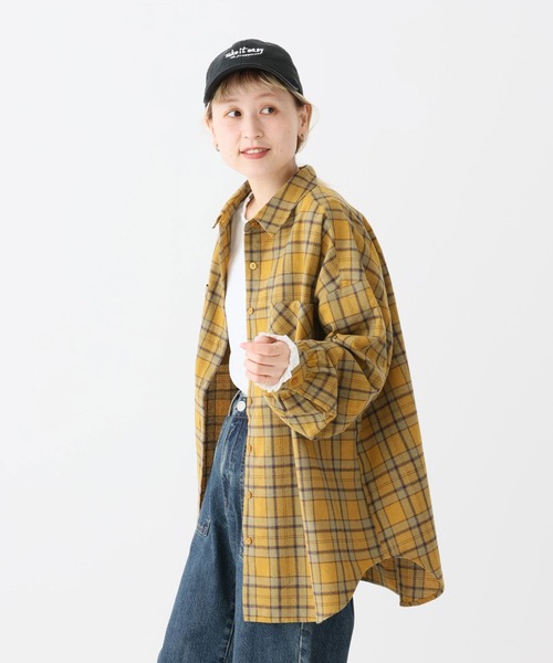 HEART MARKET（ハートマーケット）の「チェックシャツチュニック（ビジネスシャツ・レディース・グレー/ベージュ/レッド/グリーン/イエロー/ネイビー・FREE）」の13枚目の写真