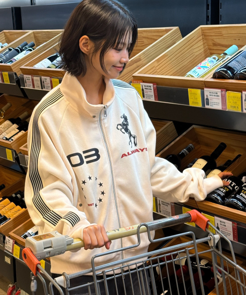 AMOU（アモウ）の「AMOU Horse Track Jacket CREAM（ナイロンジャケット・レディース・その他・1/2）」の17枚目の写真