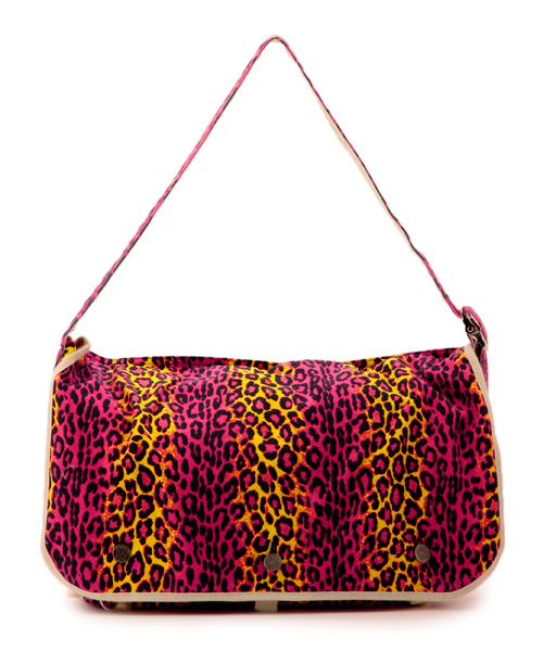 WACKO MARIA（ワコマリア）の「WACKO MARIA×PORTER MESSENGER BAG SMALL（LEOPARD）（ショルダーバッグ・メンズ・ホワイト/ブラウン/ピンク/グリーン/ロイヤルブルー・ONE SIZE）」の5枚目の写真