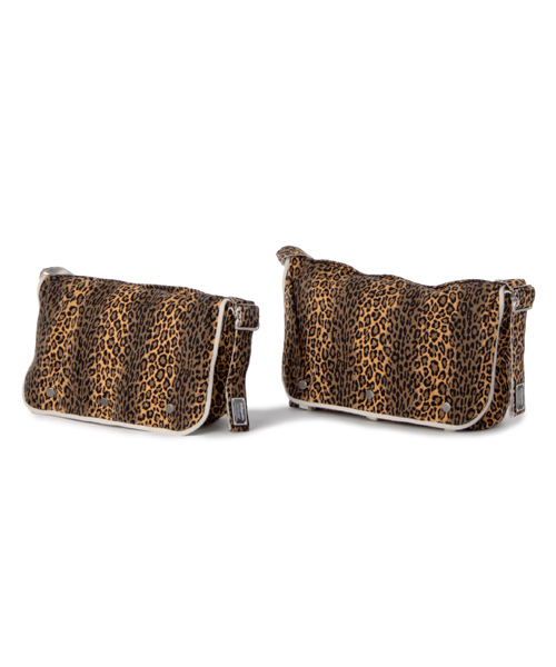 WACKO MARIA（ワコマリア）の「WACKO MARIA×PORTER MESSENGER BAG SMALL（LEOPARD）（ショルダーバッグ・メンズ・ホワイト/ブラウン/ピンク/グリーン/ロイヤルブルー・ONE SIZE）」の11枚目の写真
