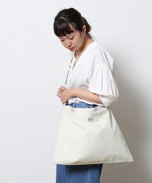 coen(コーエン)の「キャンバスショルダーバッグ(ショルダーバッグ・メンズ・オフホワイト/ブラック/グレー/その他1・FREE)」の2枚目の写真
