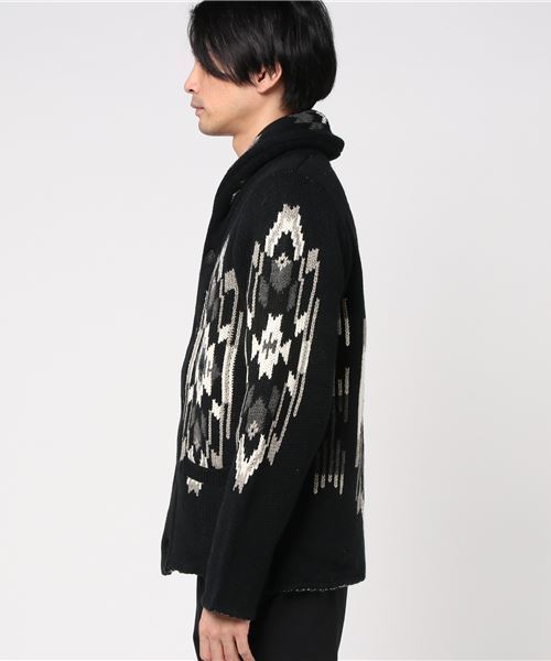 291295=HOMME(ニーキューイチニーキューゴーオム)の「【291295=HOMME】 3GG ショールカラーニット ネイティブジャガード(カーディガン/ボレロ・メンズ・グレー/ブラック・2/3)」の4枚目の写真
