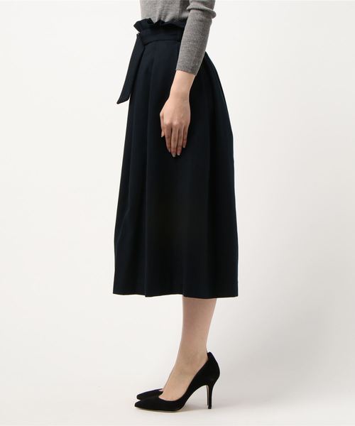 Te chichi（テチチ）の「マルカンベルト使いタックミディスカート（スカート・レディース・プラム/ネイビー/ベージュ/グリーン・MEDIUM/SMALL）」の6枚目の写真