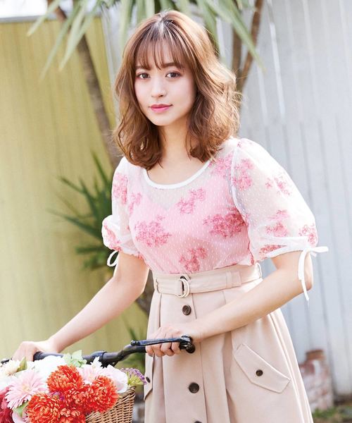 MIIA（ミーア）の「2wayレースブラウス（シャツ/ブラウス・レディース・ネイビー/レッド/オフホワイト/ピンク・FREE）」の4枚目の写真