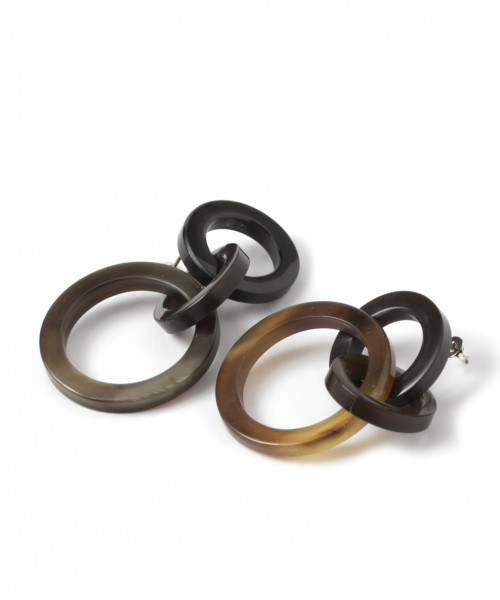 BAYFLOW（ベイフロー）の「ホーンランダムピアス2（ピアス（両耳用）・レディース・キャメル/ダークブラウン/ナチュラル/ブラウン/モカ・FREE）」の9枚目の写真